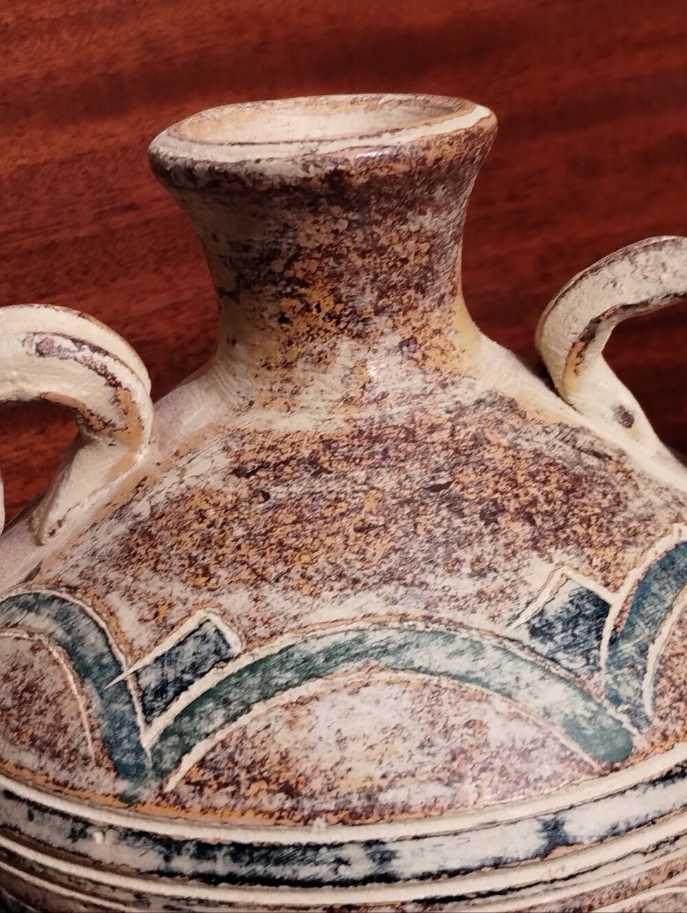 Ceramic Vase with Geometric Patterns - Picture 3 of 15